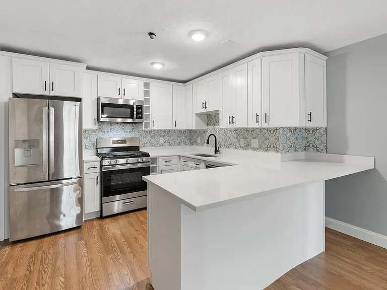 29 Harvard Ave #29 — Photo 1