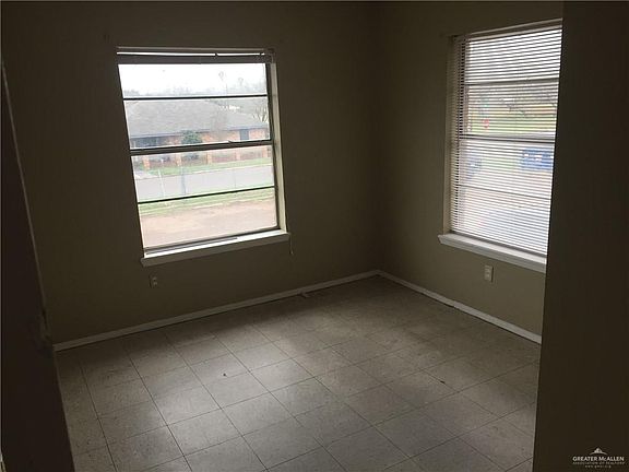 4th image of 1803 Washington Ave APT 8
