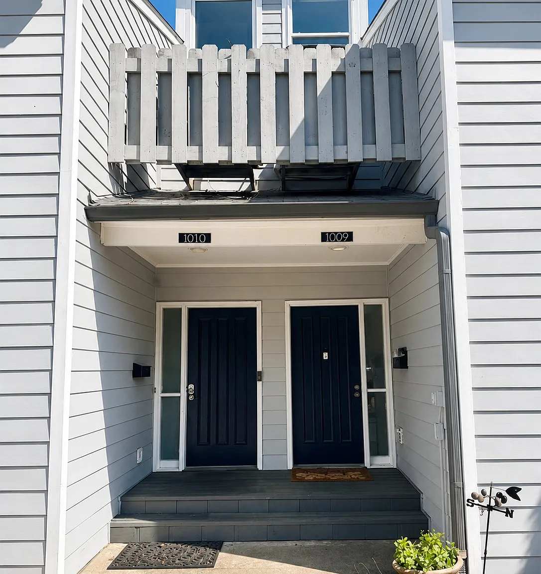 2 bed, 1.5 bath, 1352 sqft, $3,000 — Photo 1