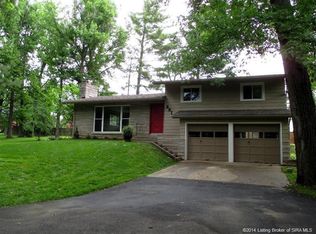 3918 Brookside Ln, New Albany, IN 47150