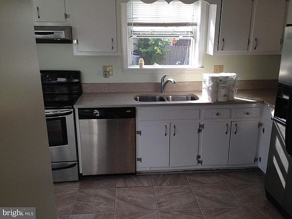 2nd image of 45810 Church Dr