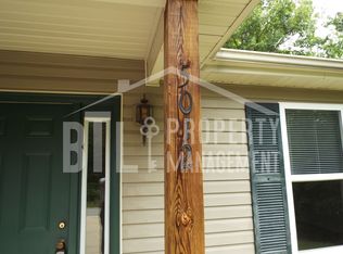 5012 Orchard Ln, Merriam Woods Village, MO 65740