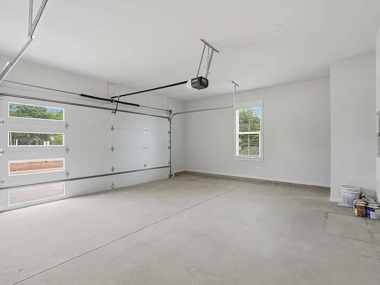 331 Orchid St — Photo 27