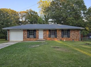 6926 Adel Ln, Riverdale, GA 30274