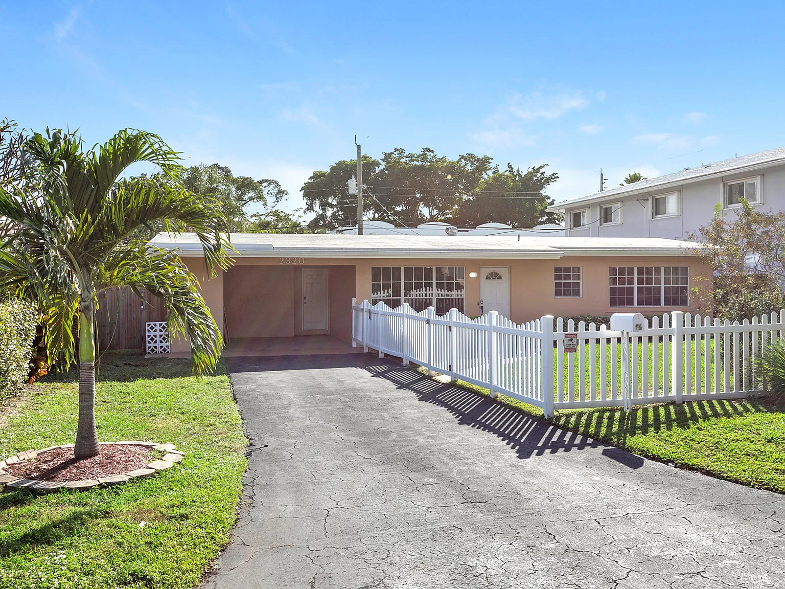 SE 6th St, Pompano Beach — Photo 1