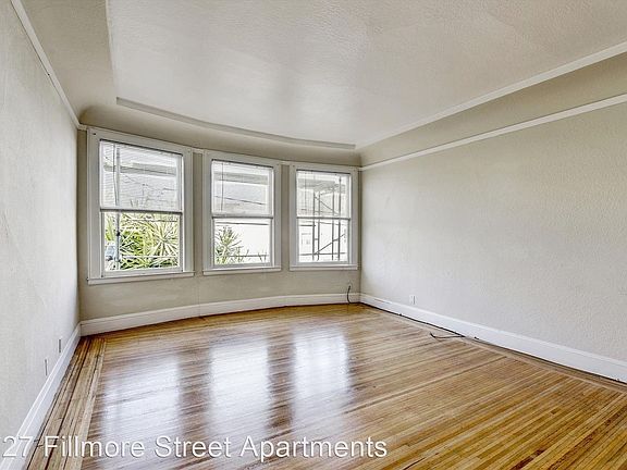 4th image of 3727 Fillmore St APT 205