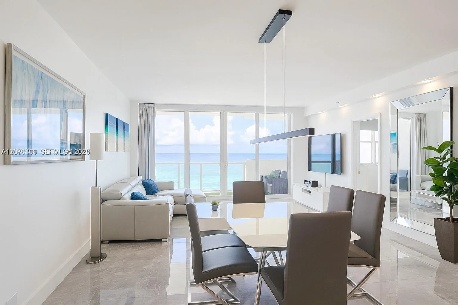 The Pavilion Condo — Photo 2