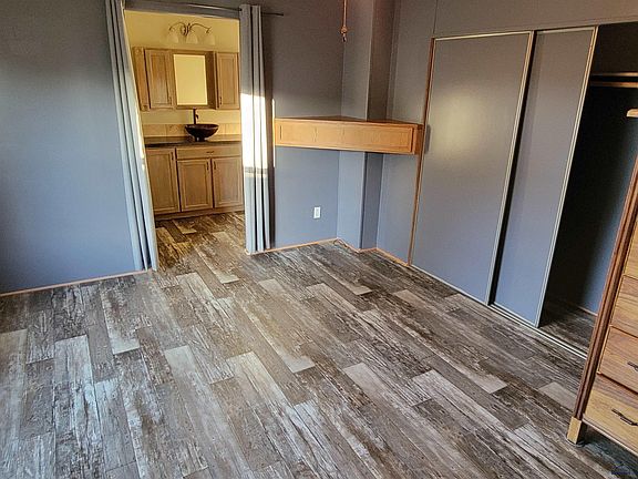 4th image of 4144 Fleetwood Dr