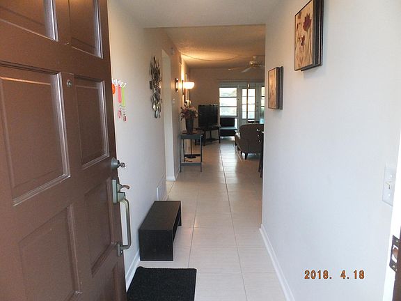 3rd image of 1845 S Highland Ave #1105