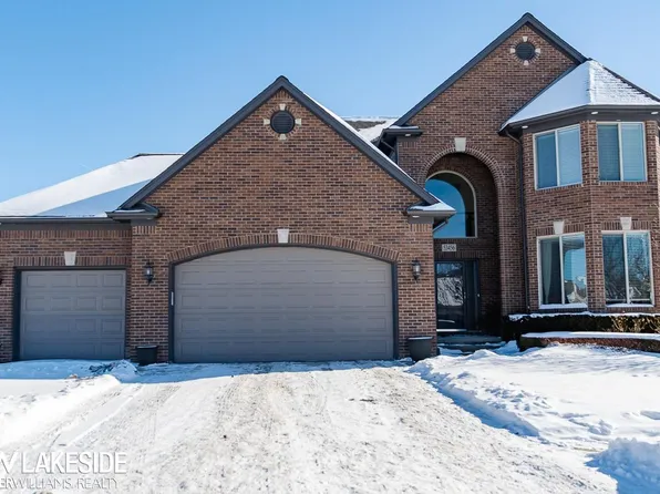 53456 Fitzgerald Dr, Macomb, MI 48042