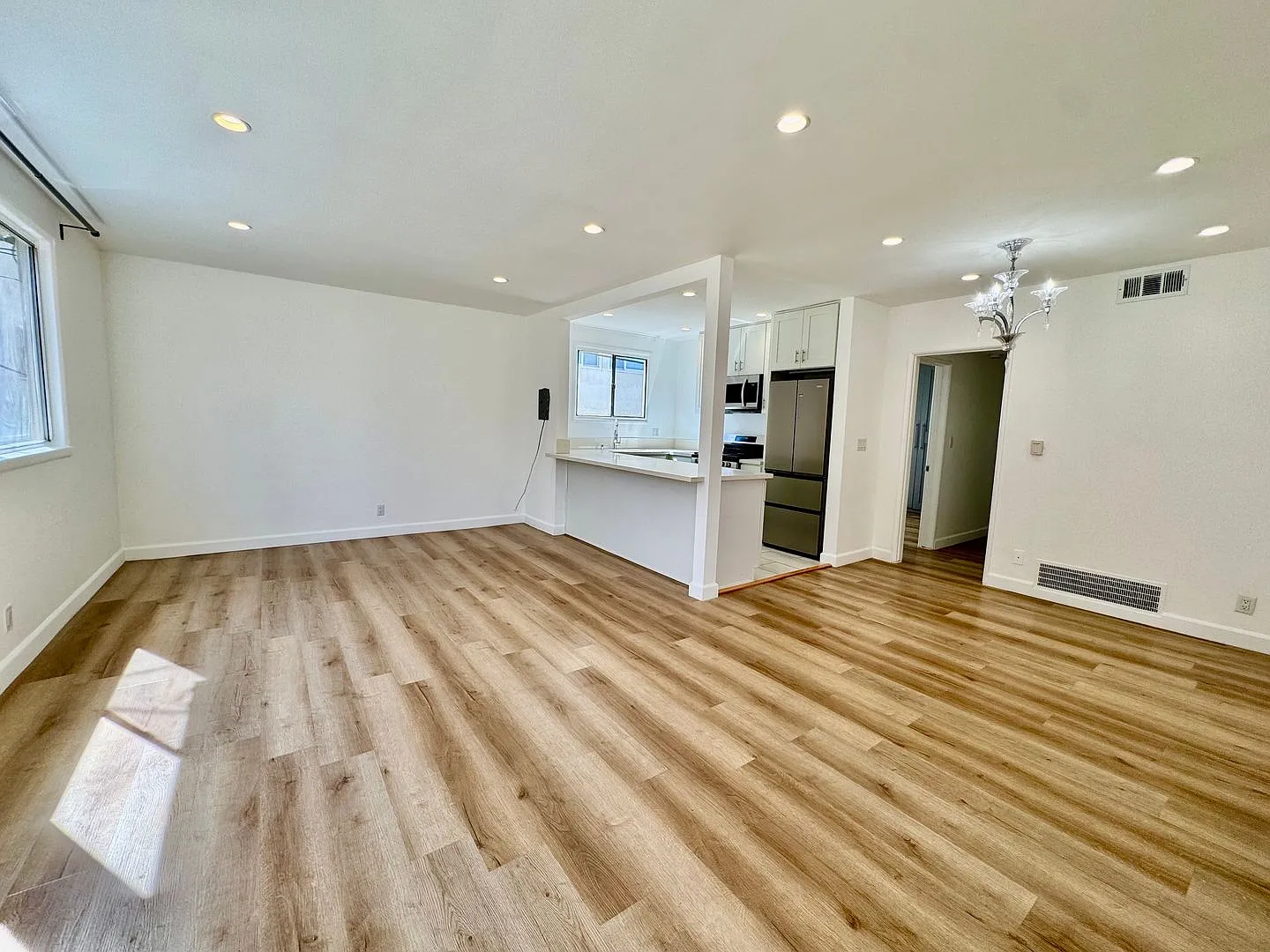 337 S Rexford Dr Lease Only (In Progress) — Photo 2