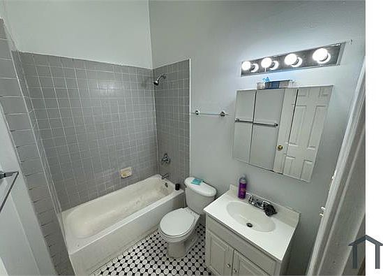 4th image of 546 Prospect St #6