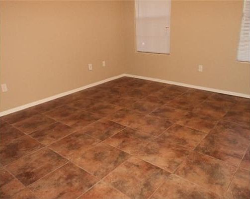 5th image of 2738 Cedar Creek St