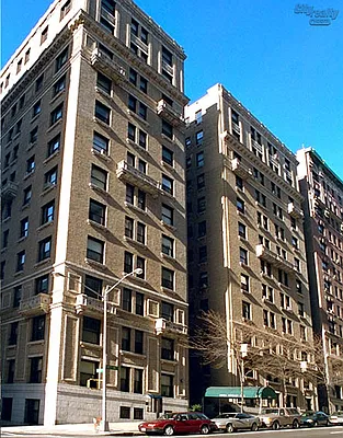 Sold by Spark Realty LLC | media 22