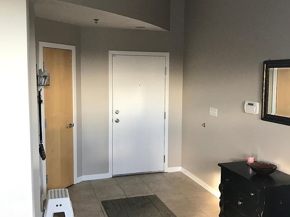 Entry with coat closet/storage