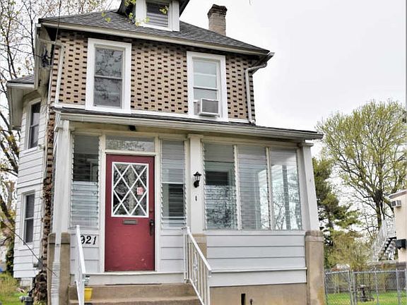 2nd image of 921 Bartram Ave