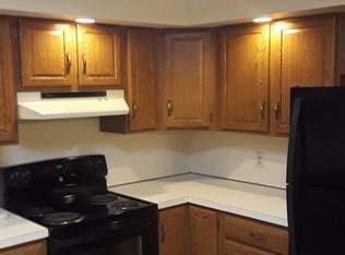 502 Maple St FLOOR 2, Jermyn, PA 18433