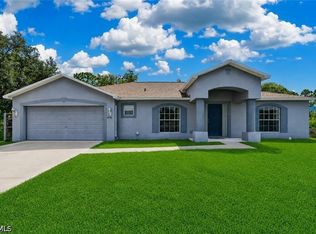 1606 Lee Ave, Lehigh Acres, FL 33972