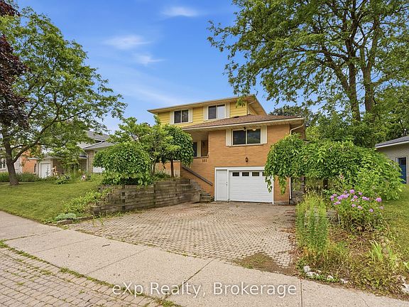 3rd image of 101 Crosby Dr