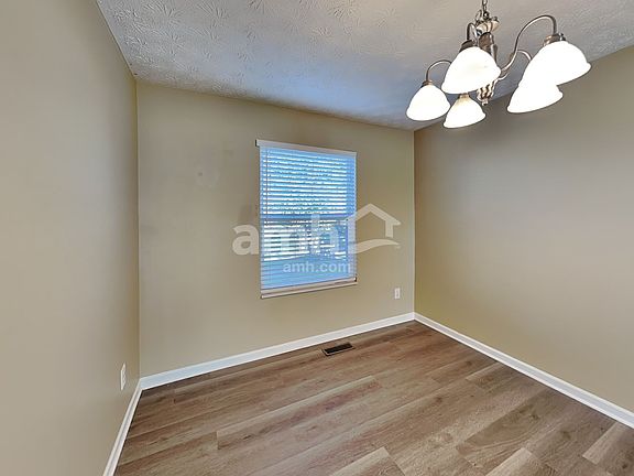 5th image of 509 Lake Front Dr
