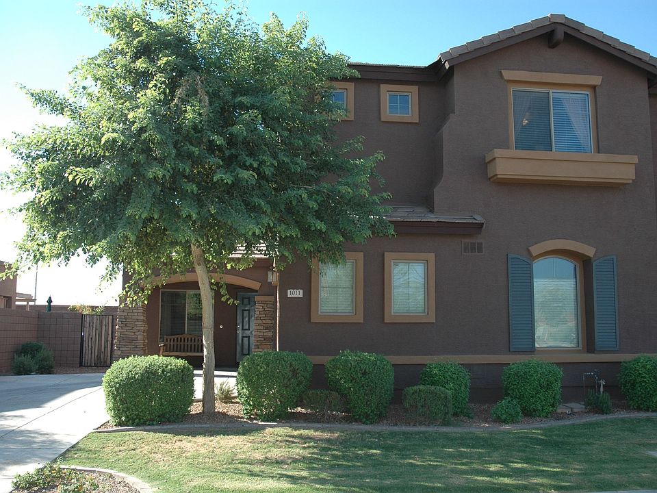1st image of 1011 E Redwood Dr