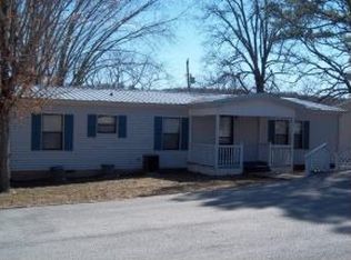 290 Leisure Shores Cir, Blue Eye, MO 65611