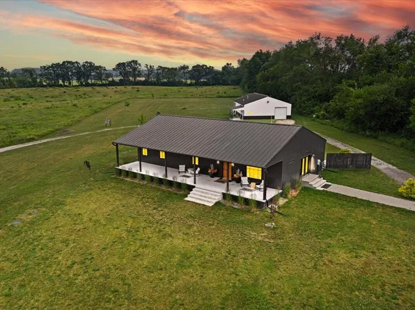 7499 Mathews Rd, Spring Arbor, MI 49283