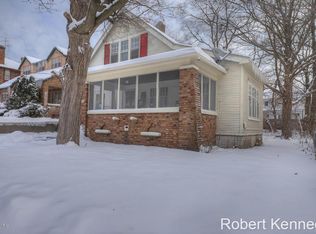 1150 Neland Ave SE, Grand Rapids, MI