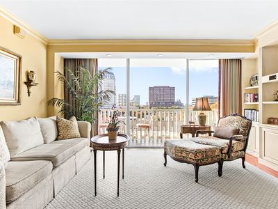 3701 Turtle Creek Blvd APT 8BF, Dallas, TX, 75219