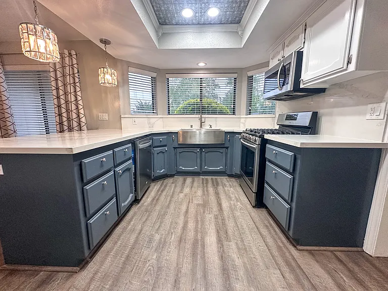 23891 Shoreline Ct — Photo 19