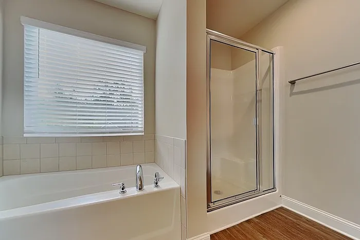 3828 Sapphire Ridge Ct — Photo 12