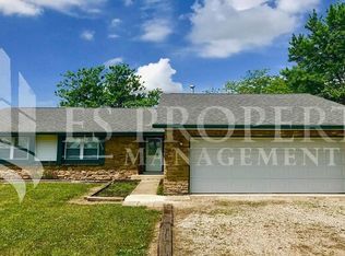 3820 Five Points Rd, Indianapolis, IN 46239