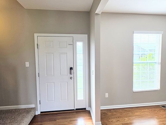 5th image of 3090 Elliott Manor Dr