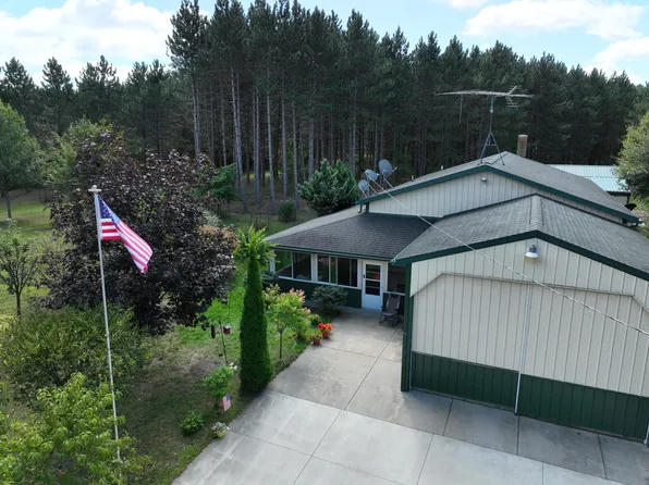 3685 Cypress Rd, Remus, MI 49340