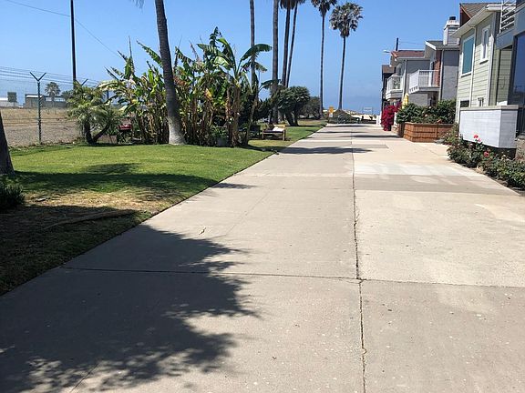 4th image of 1639 E Seal Way #12