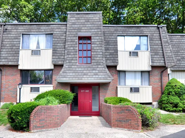 217 High Path Road #217, Windsor, CT 06095