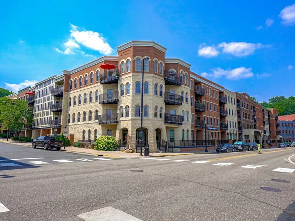 350 Main St N Unit 310, Stillwater, MN 55082