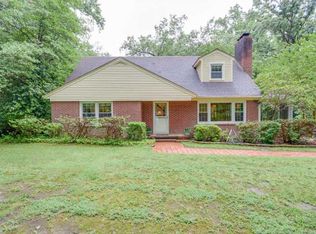 1402 Jamestown Rd, Williamsburg, VA 23185