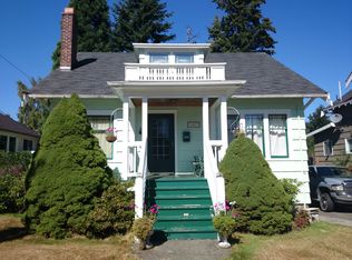 2657 38th Ave SW, Seattle, WA 98126