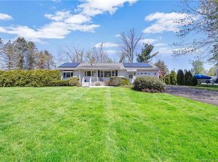 45 Reservoir Ave, Broad Brook, CT 06016