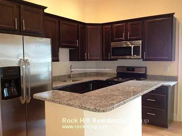 11 Sparhawk St #RL — Photo 5
