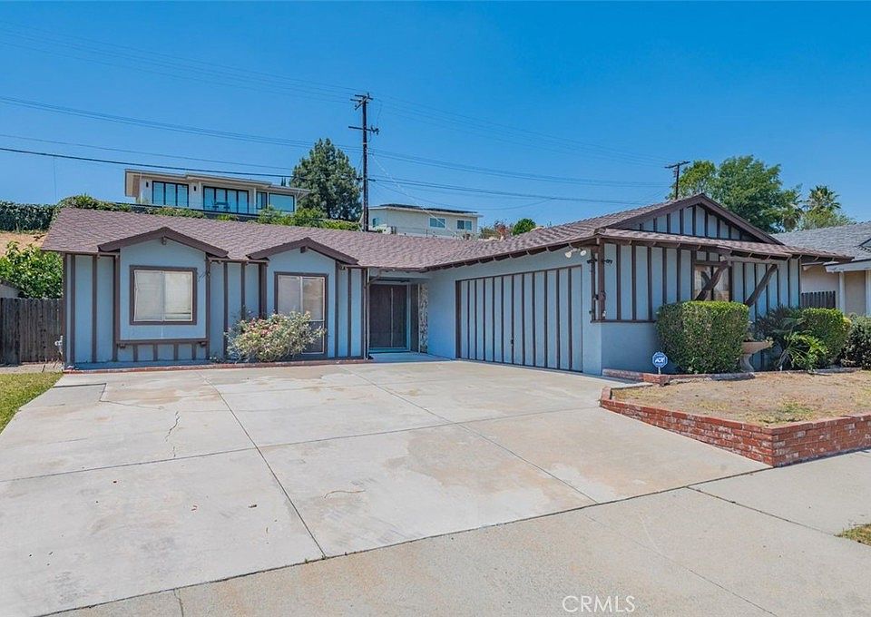 1st image of 227 N Pintado Dr