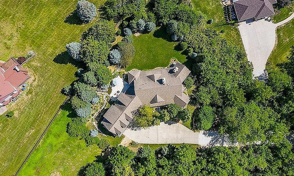 5929 Booneville Rd, West Des Moines, IA 50266 Zillow