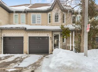 445 Apache Ct #101, Mississauga, ON L4Z3T2
