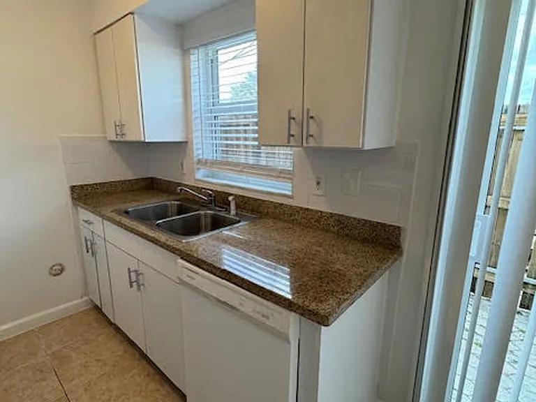 100 SW 10th St Ft. Lauderdale, FL 33315 — Photo 4