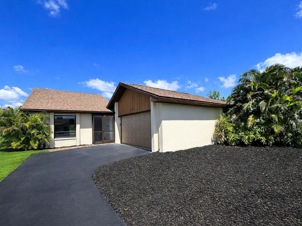 1st image of 7377 Constitution Cir