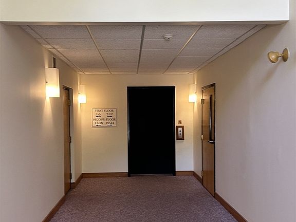 4th image of 19 Rose Ct Unit 19