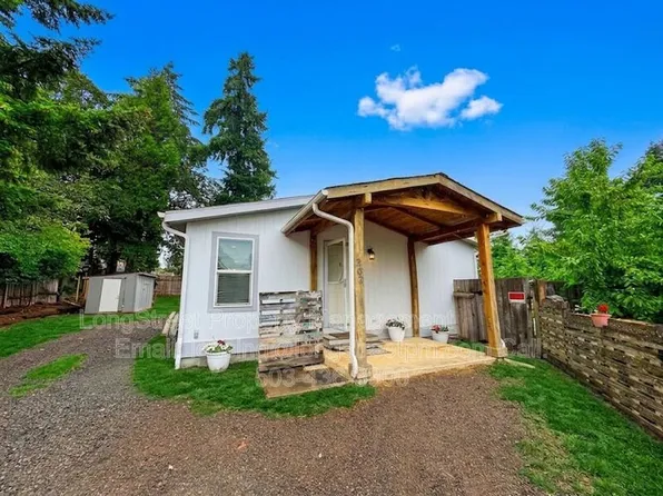 209 N 9th St, Philomath, OR 97370
