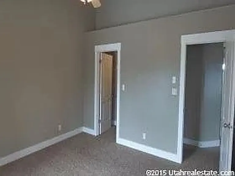 2741 N Garden Dr — Photo 14