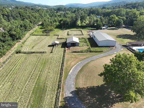 4th image of 13900 Schellsburg Rd